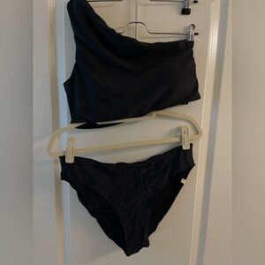 Summersalt Sleek Black Swimwear